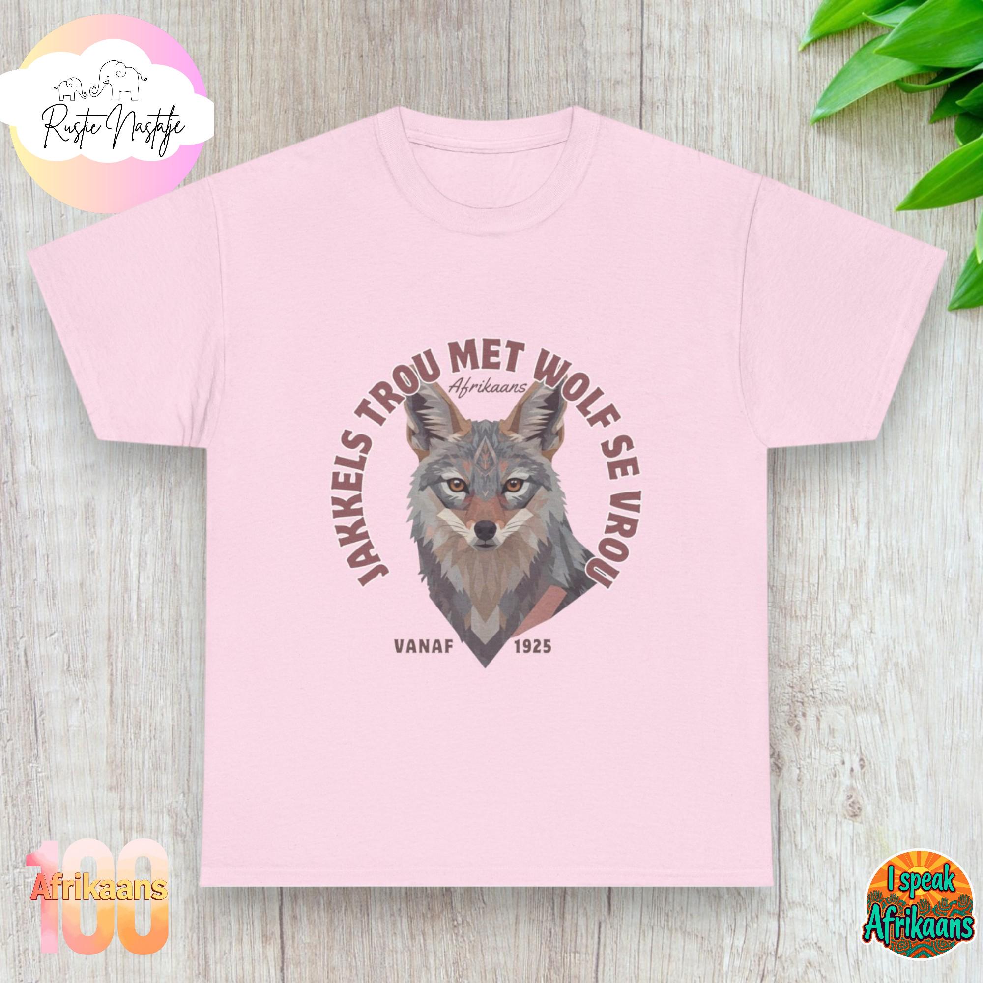 Funny Afrikaans Jakkels T-shirt: South African Birthday Gift